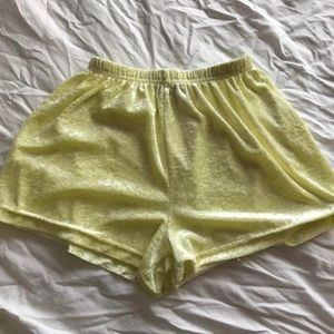 Vintage yellow velvet pajama shorts - size XS